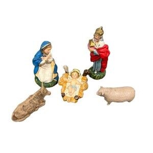 Lot of 5 vintage Nativity figures
